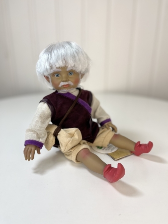 картинка Кукла "Эльф Думи" (Помощь детям)", 28 см, арт. 41045 интернет-магазин TuKiTu.ru