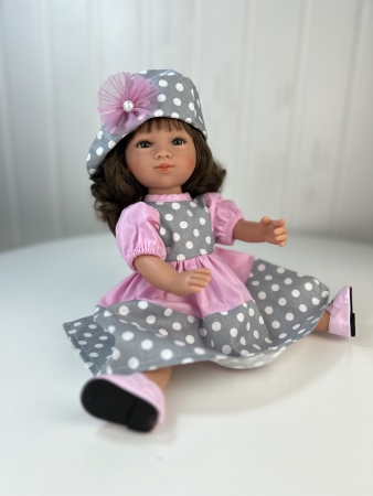 картинка Кукла Селия, брюнетка, 34 см, арт. 22319K81 интернет-магазин TuKiTu.ru