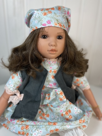 картинка Коллекционная кукла "Натали", 60 см , арт. 6036(брюнетка) интернет-магазин TuKiTu.ru