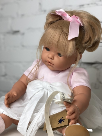 картинка Кукла Сьюзи (озвученная), в платье, 47 см , арт.47017 интернет-магазин TuKiTu.ru