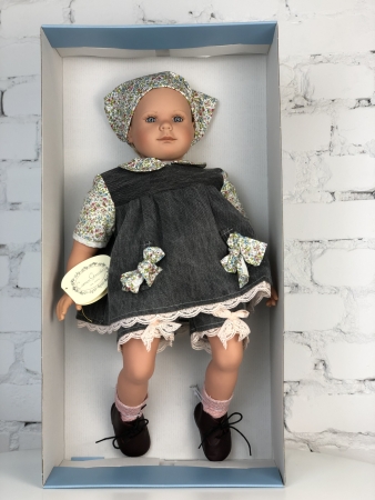 картинка Коллекционная кукла "Андреа", 60 см, арт. 45036 интернет-магазин TuKiTu.ru