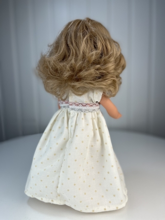 картинка Кукла "Мариэтта", 34 см, арт. 22097-1 интернет-магазин TuKiTu.ru