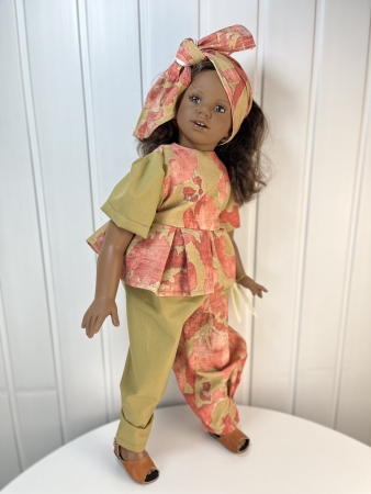 картинка Коллекционная кукла "Нэни", 72 см, арт. 7045 интернет-магазин TuKiTu.ru