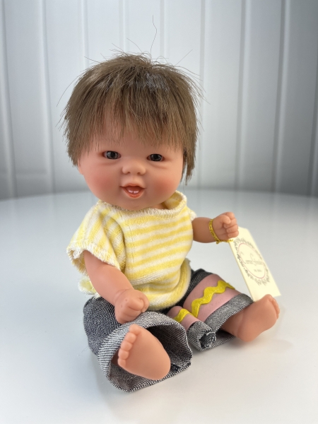 картинка испанские Кукла-пупс "Бебетин" с зубками , 21 см, арт. 12091(брюнетка) интернет-магазин TuKiTu.ru