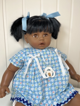 картинка Кукла-пупс Бобо, брюнетка с хвостиками, 65 см , арт. 5300C интернет-магазин TuKiTu.ru