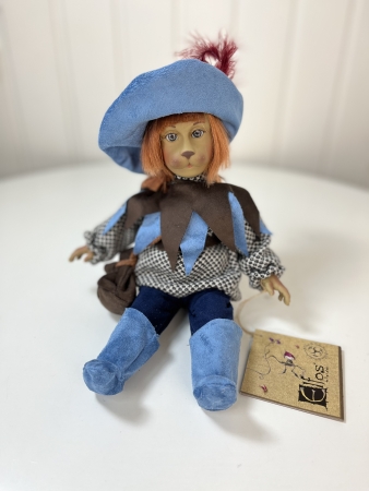 картинка Кукла "Кот в сапогах" (Сила воли), 28 см, арт. 41022 интернет-магазин TuKiTu.ru