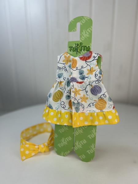 картинка Одежда для кукол и пупсиков - Платье "Тыковки", бант на голову, обхват талии 13-16 см , арт 165 интернет-магазин TuKiTu.ru