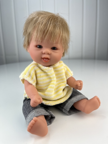 картинка испанские Пупс "Бебетин" с зубами, 21 см, арт. 12092(блондин) интернет-магазин TuKiTu.ru