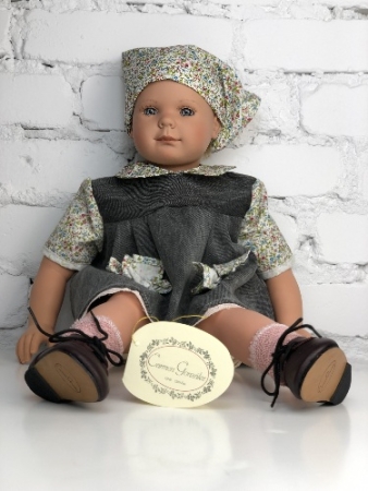 картинка Коллекционная кукла "Андреа", 60 см, арт. 45036 интернет-магазин TuKiTu.ru