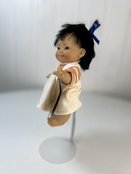 картинка испанские Кукла Джестито "Инфант", 18 см, в желтом сарафане, арт. 10000U-13 интернет-магазин TuKiTu.ru