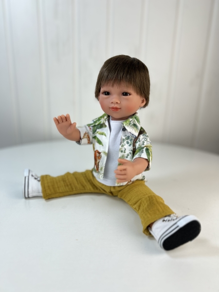 картинка Кукла Марко, шатен, 34 см, арт. 22303K67 интернет-магазин TuKiTu.ru