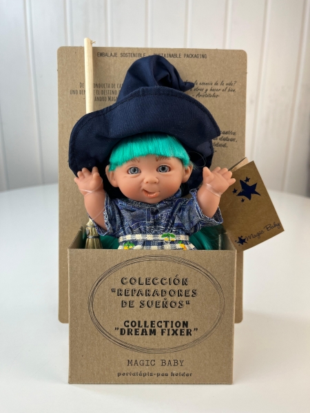 картинка испанские Пупс-мини "Ведьмочка", в клетчатом переднике и в синей шляпе,  18 см. арт. 138U-6 интернет-магазин TuKiTu.ru