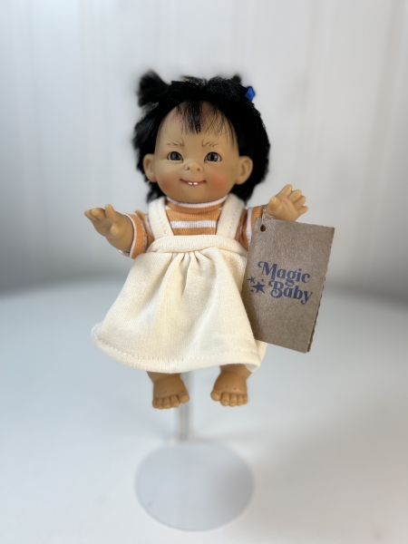 картинка испанские Кукла Джестито "Инфант", 18 см, в желтом сарафане, арт. 10000U-13 интернет-магазин TuKiTu.ru