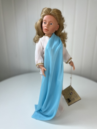 картинка Кукла "Yemayá" (Защита), 41 см, арт. 40053-B интернет-магазин TuKiTu.ru