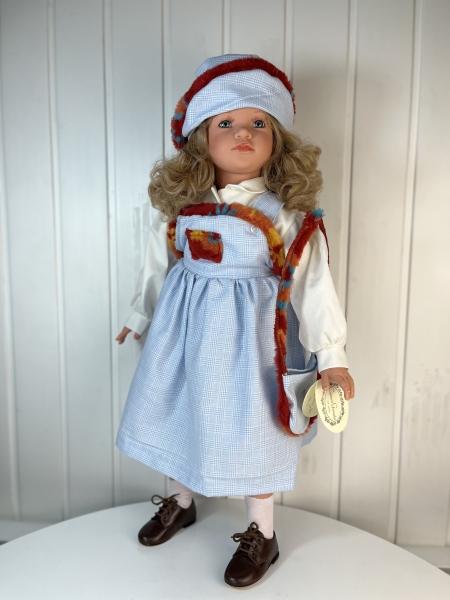 картинка Коллекционная кукла "Кэрол", 70 см, арт. 5026 интернет-магазин TuKiTu.ru