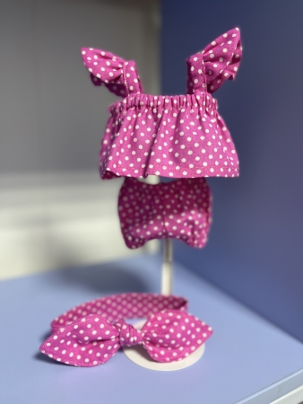 картинка Одежда для кукол - Хлопковый комплект: Топ с крылышками, шорты и бант, для кукол и пупсов 26-30 см, арт. 5 интернет-магазин TuKiTu.ru