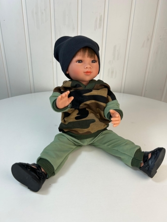 картинка Кукла Марко, в военном стиле , 34 см, арт. 22309K56 интернет-магазин TuKiTu.ru