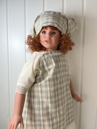 картинка Коллекционная кукла "Кандела", 70 см, арт. 5212( рыжая) интернет-магазин TuKiTu.ru