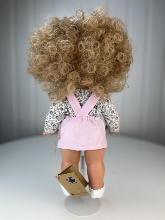картинка Кукла Бетти кудрявая, 30 см , арт. 31121 интернет-магазин TuKiTu.ru