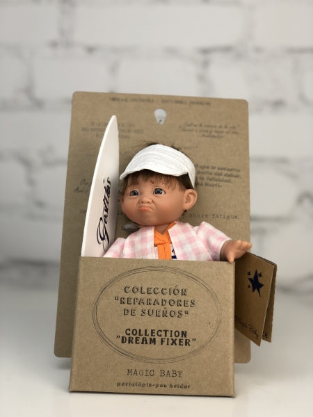 картинка испанские Пупс "Супер-девочка", в розовой юбке и белом козырьке, 18 см , арт.402 интернет-магазин TuKiTu.ru