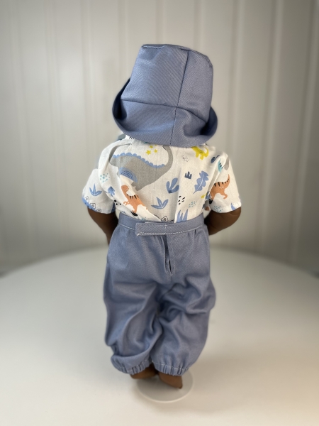 картинка Одежда для пупсов - Комплект "Динозаврики": рубашка, джинсы, панама,  рост 47 см , арт 44 интернет-магазин TuKiTu.ru