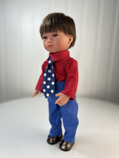 картинка Кукла Марко "Стиляга", шатен, 34 см, арт. 22303K102 интернет-магазин TuKiTu.ru