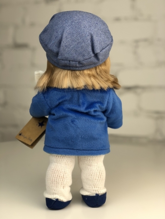 картинка Кукла Бетти в пальто, 30 см , арт. 31106C интернет-магазин TuKiTu.ru