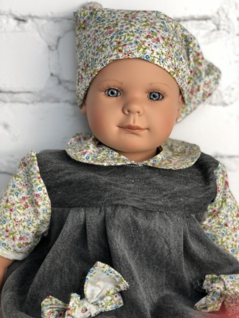 картинка Коллекционная кукла "Андреа", 60 см, арт. 45036 интернет-магазин TuKiTu.ru