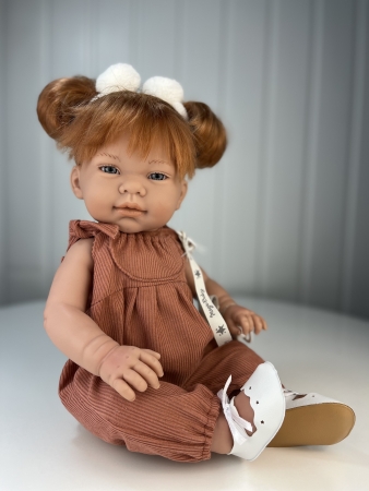 картинка Пупс "Марина", в рыжем комбинезоне, 47 см, арт. 46301 интернет-магазин TuKiTu.ru