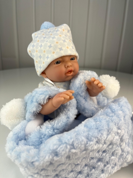 картинка испанские Пупс-мини "Малыш", с переноской, 21 см, арт. 202-2 интернет-магазин TuKiTu.ru