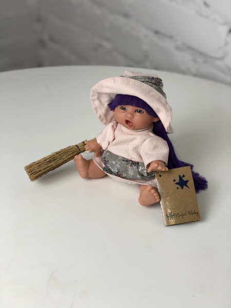 картинка испанские Пупс-мини "Ведьмочка", с фиолетовыми волосами, в бледно-розовом платье и шляпе, 18 см. арт. 138U-7 интернет-магазин TuKiTu.ru