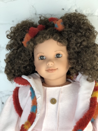 картинка Коллекционная кукла "Миранда", 70 см, арт. 5306 интернет-магазин TuKiTu.ru