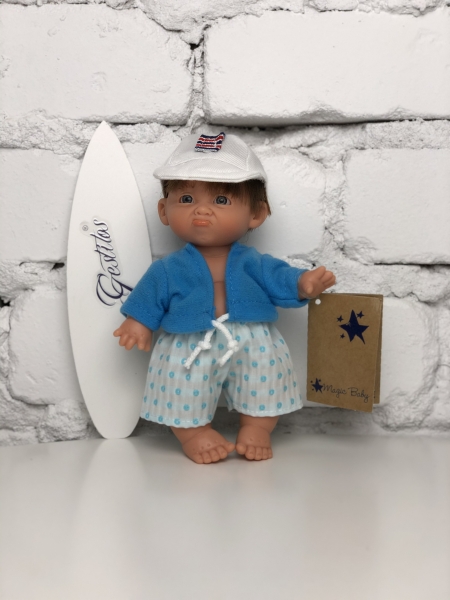 картинка испанские Пупс "Супер-мальчик", в светлых шортах и голубой кофте, 18 см , арт. 403 интернет-магазин TuKiTu.ru