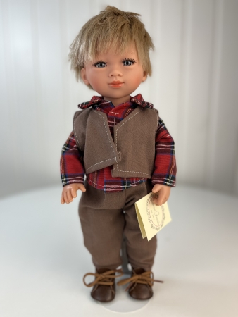 картинка Кукла "Марко", 34 см , арт. 22246 интернет-магазин TuKiTu.ru